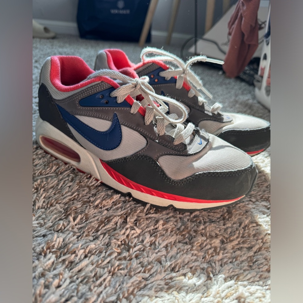 Nike air shoe